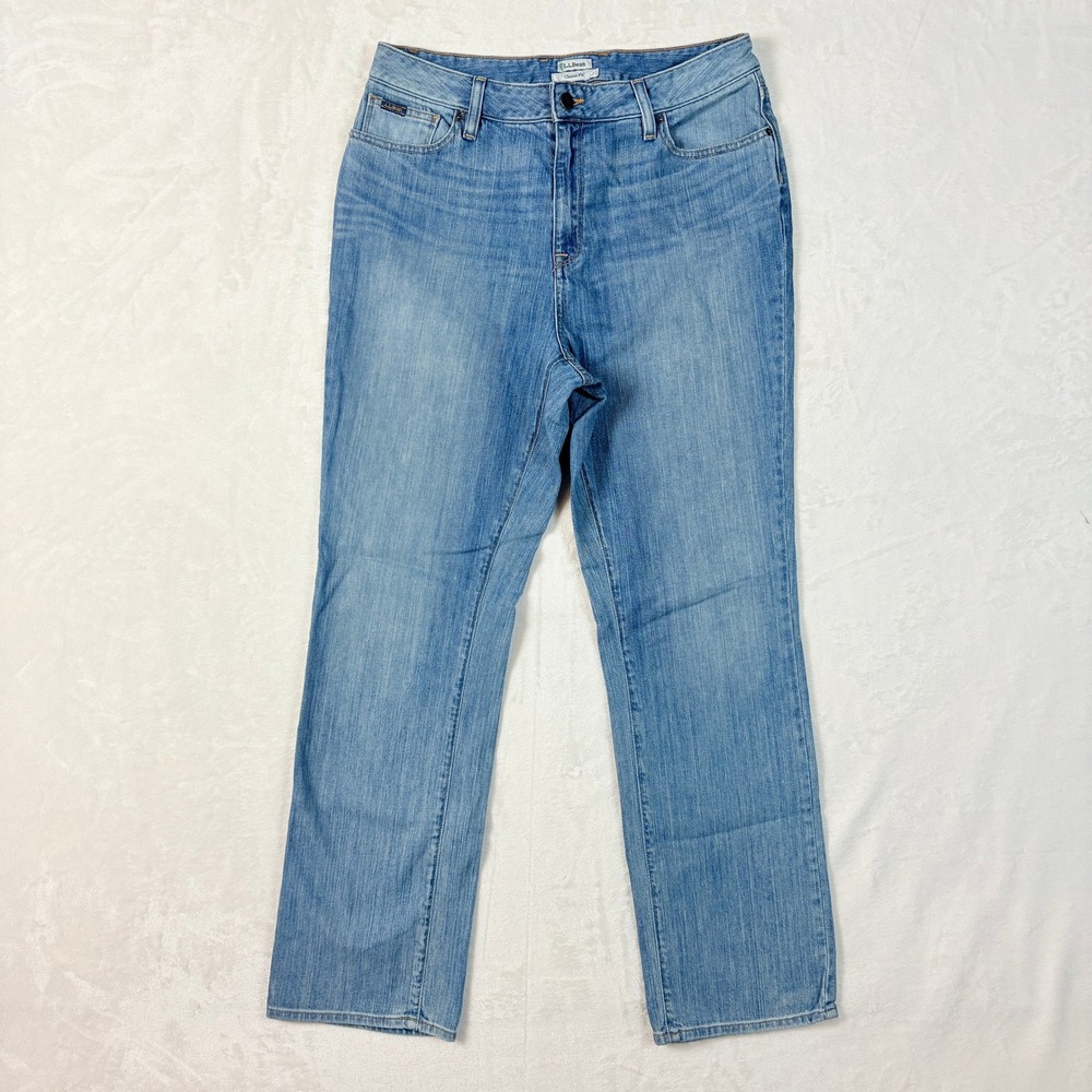 LL Bean Jeans Women Sz 12 Reg Blue Classic‎ Fit Straight Leg Medium Wash